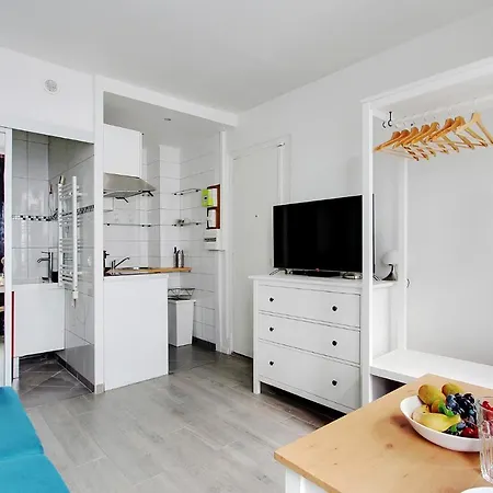 Cmg Place De Clichy / Batignolles شقة